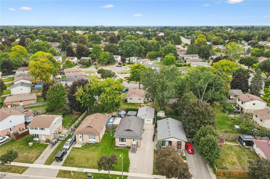136 Woodlawn Avenue Property Photo 23