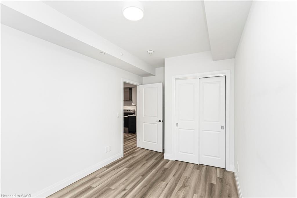105-153 Wilson Street W Property Photo 24