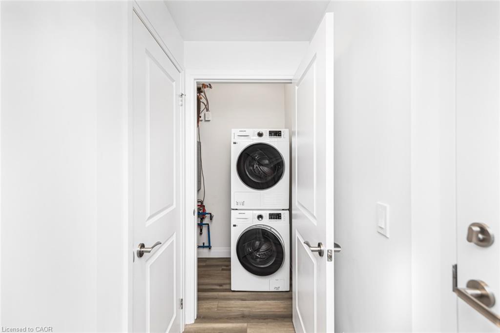 105-153 Wilson Street W Property Photo 29
