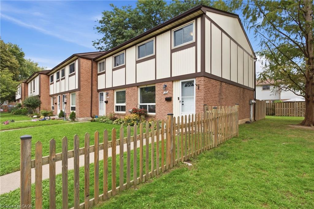 22-25 Linfield Drive Property Photo 2