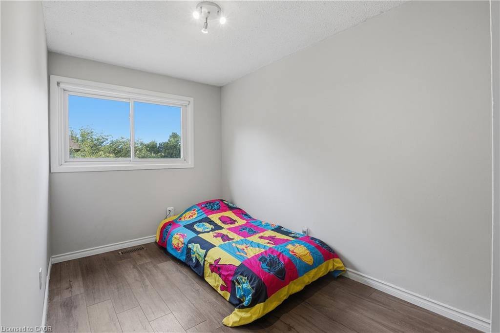 22-25 Linfield Drive Property Photo 15