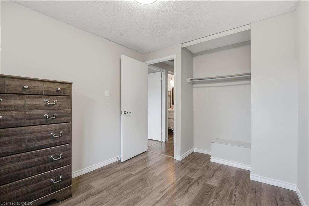 22-25 Linfield Drive Property Photo 18