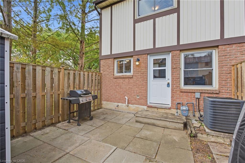 22-25 Linfield Drive Property Photo 23