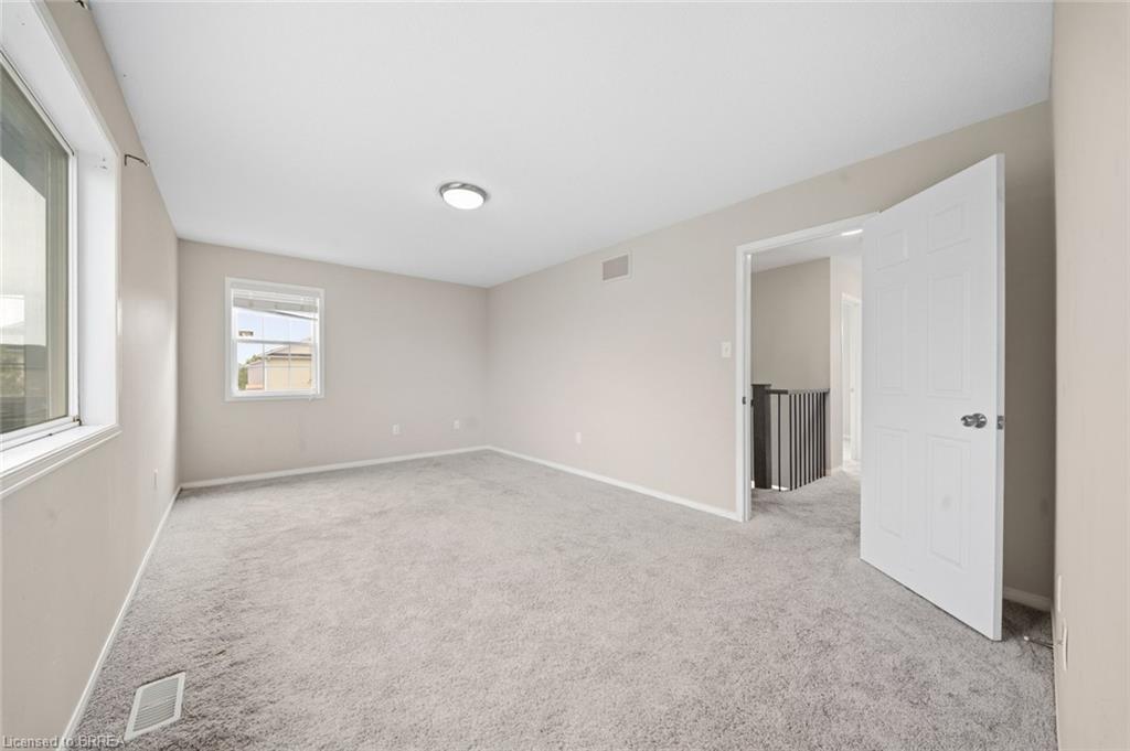 90 Osborn Avenue Property Photo 17