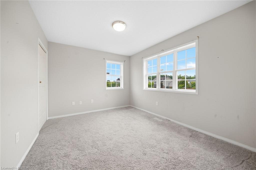 90 Osborn Avenue Property Photo 20