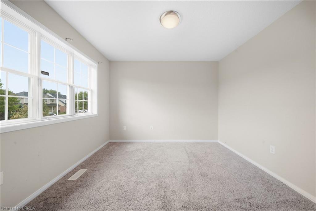 90 Osborn Avenue Property Photo 21