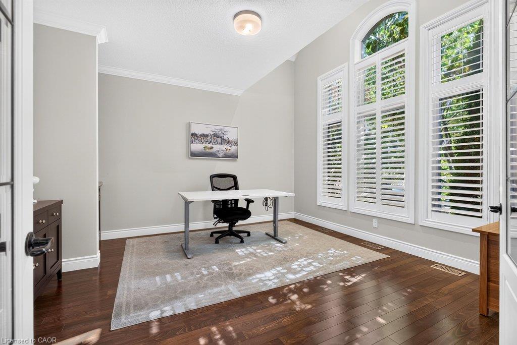 225 Lakeside Avenue Property Photo 18