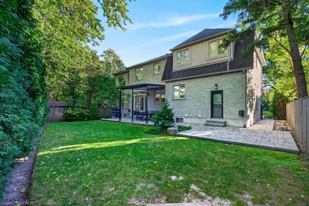 225 Lakeside Avenue Property Photo 42