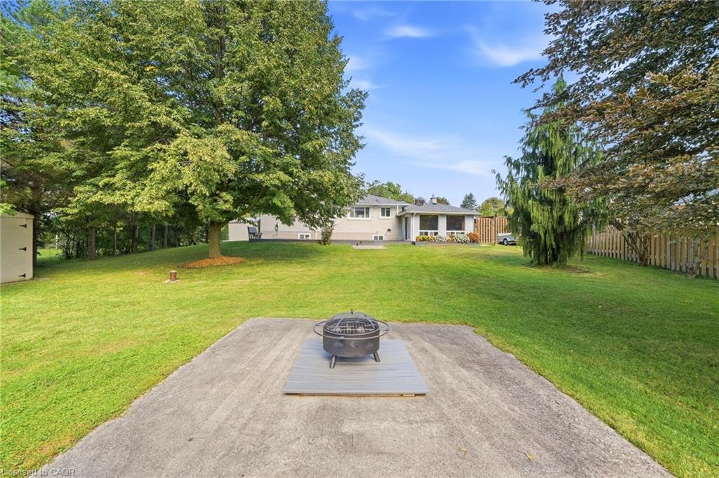 1369 Ravenshoe Road Property Photo 2