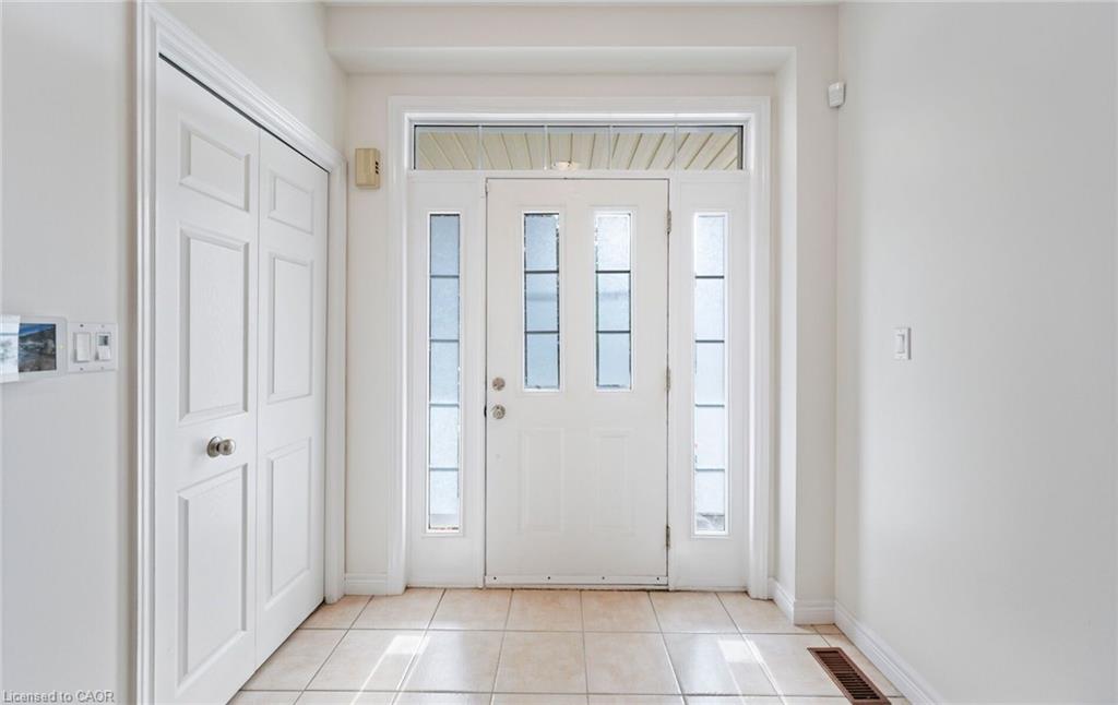 17 Nelles Street Property Photo 5