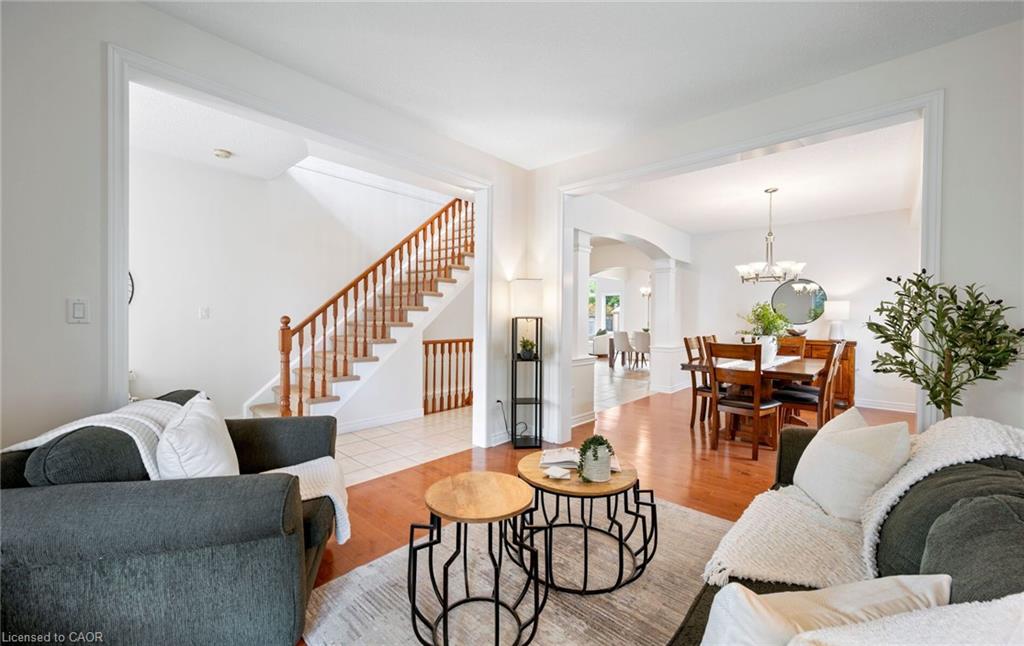 17 Nelles Street Property Photo 10