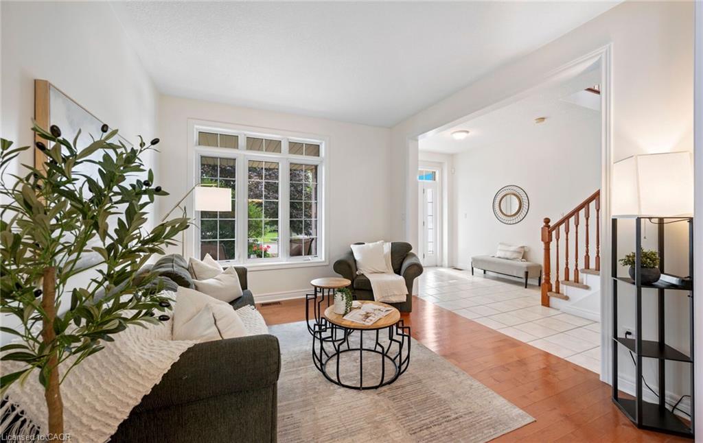 17 Nelles Street Property Photo 11