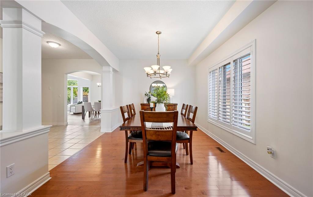 17 Nelles Street Property Photo 12