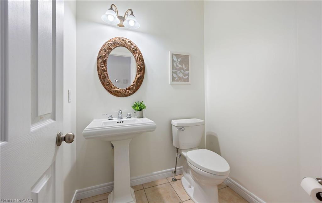17 Nelles Street Property Photo 26
