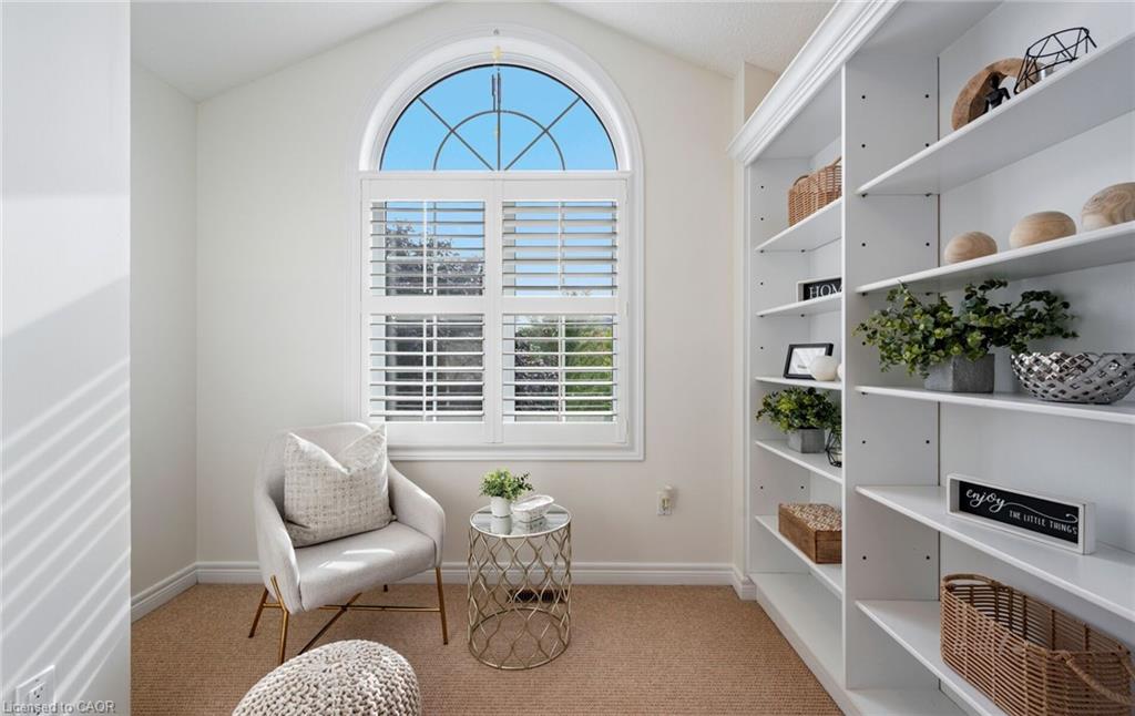 17 Nelles Street Property Photo 35