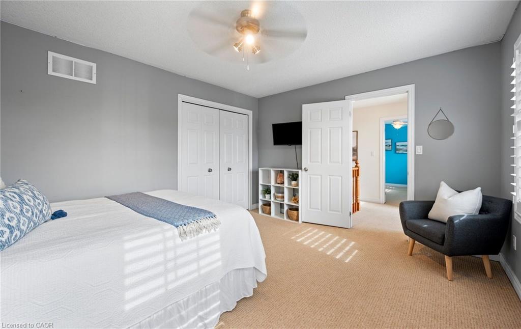 17 Nelles Street Property Photo 37