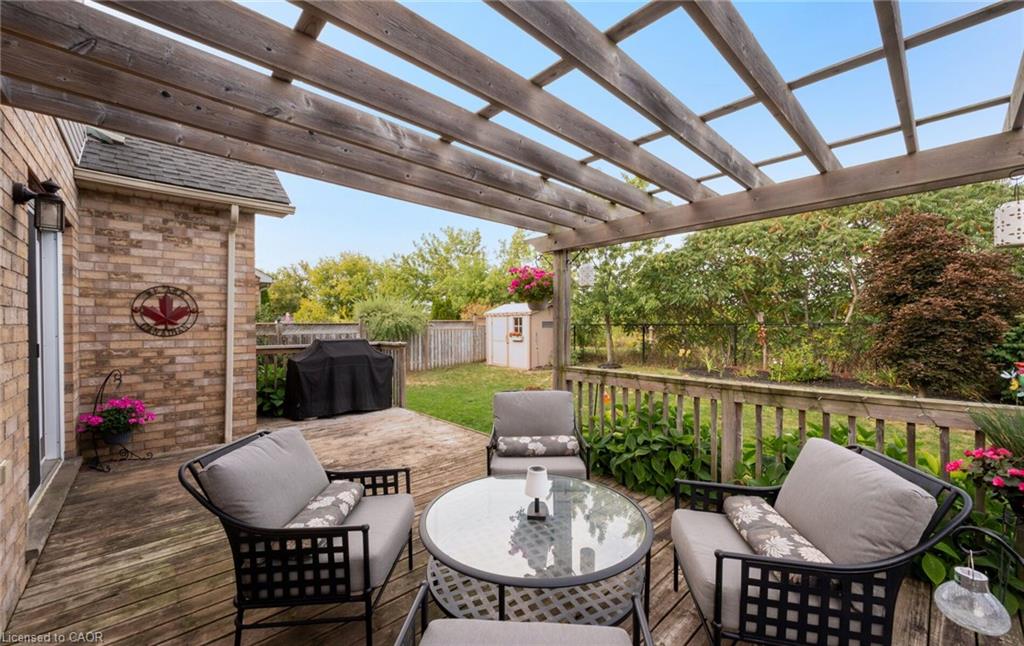 17 Nelles Street Property Photo 46