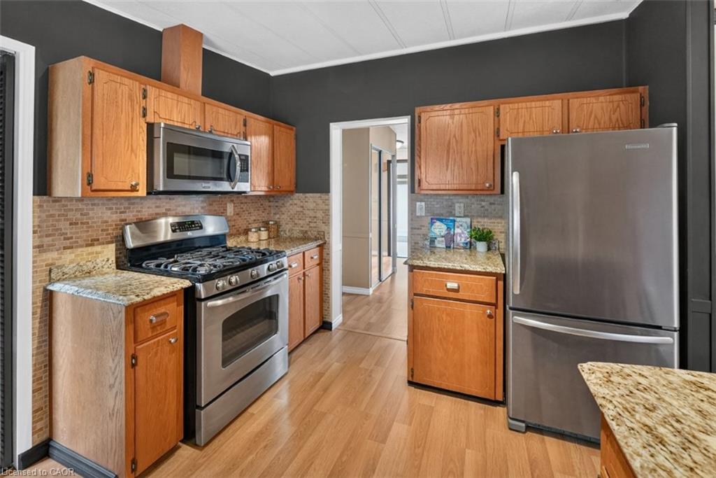 294-3033 Townline Road Property Photo 8