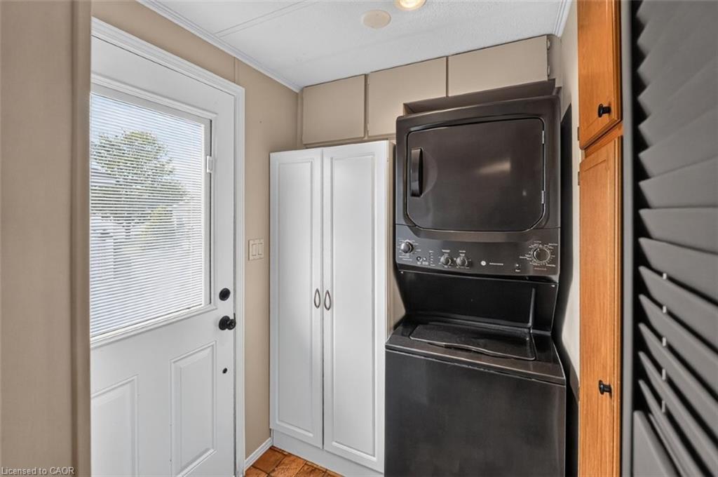 294-3033 Townline Road Property Photo 9