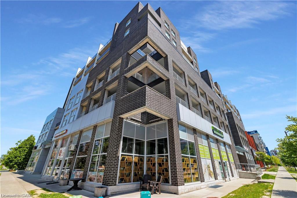 404-280 Lester Street Property Photo 1