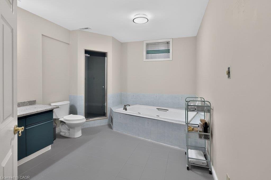 1634 Tipperary Court Property Photo 37