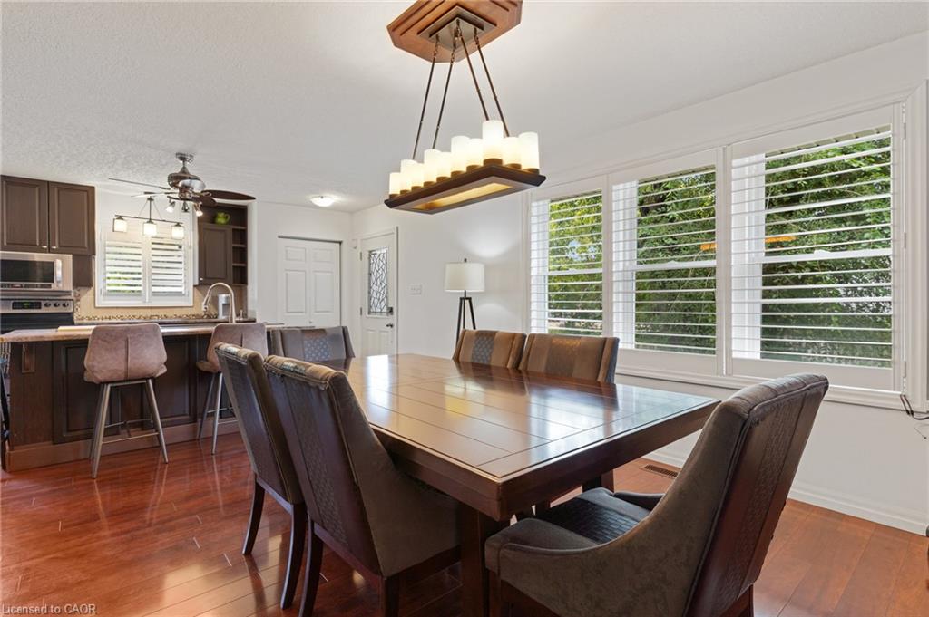 63 Cedarhill Crescent Property Photo 6
