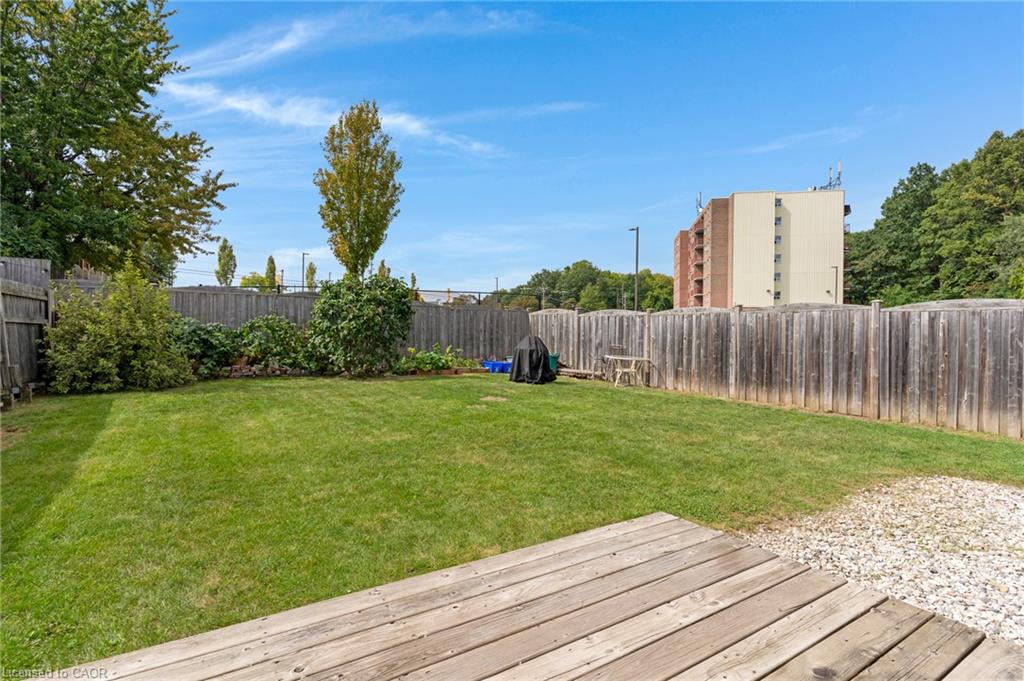 63 Cedarhill Crescent Property Photo 39