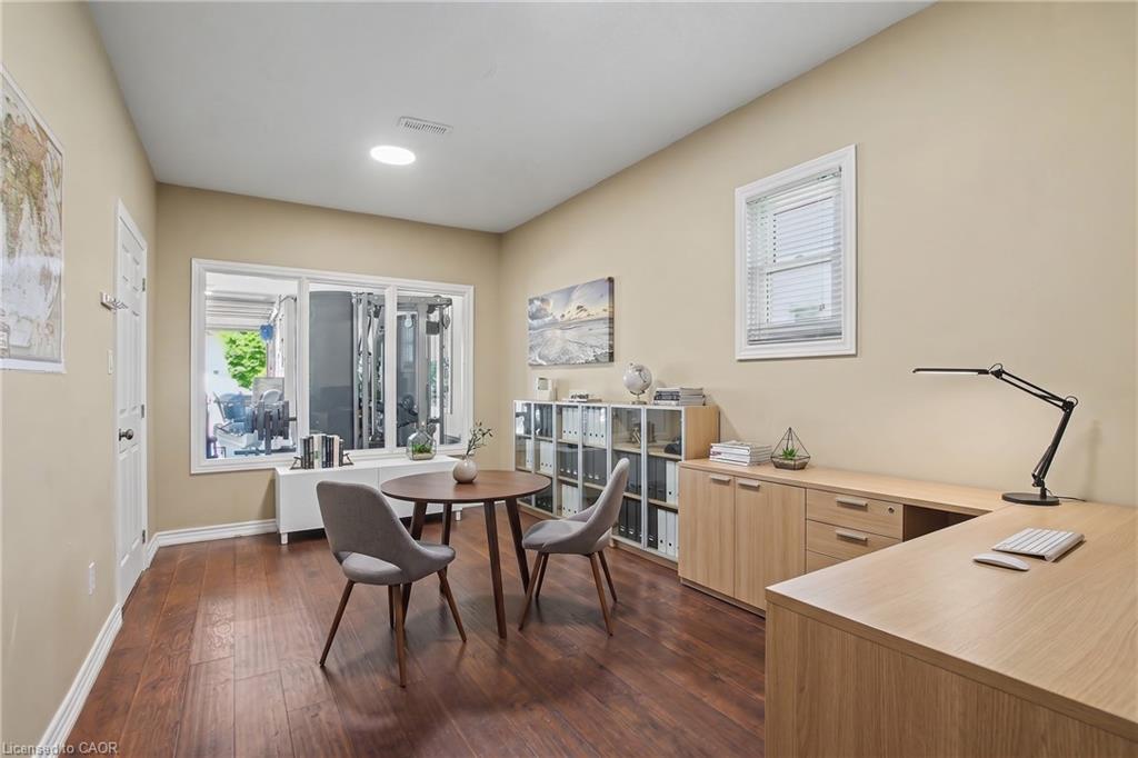 17 Athlone Road Property Photo 39