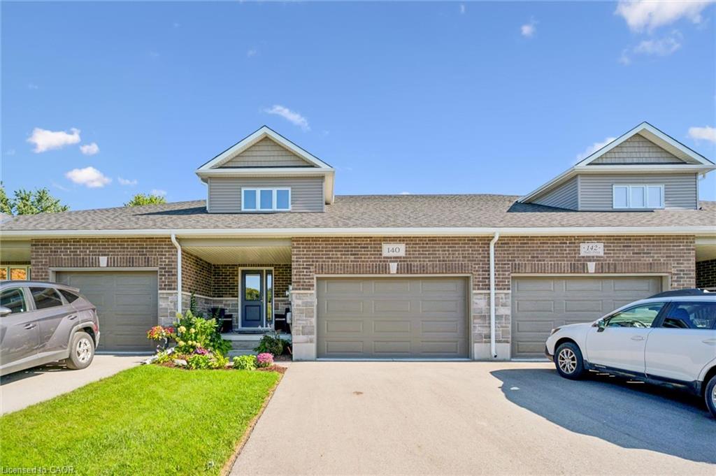 140 Halls Drive Property Photo 1