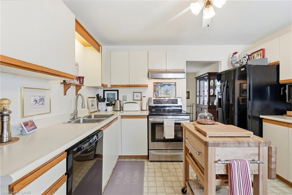 89 Brigade Drive Property Photo 11