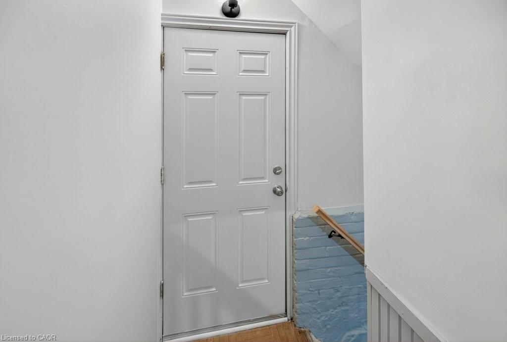 225 Prospect Street S Property Photo 30
