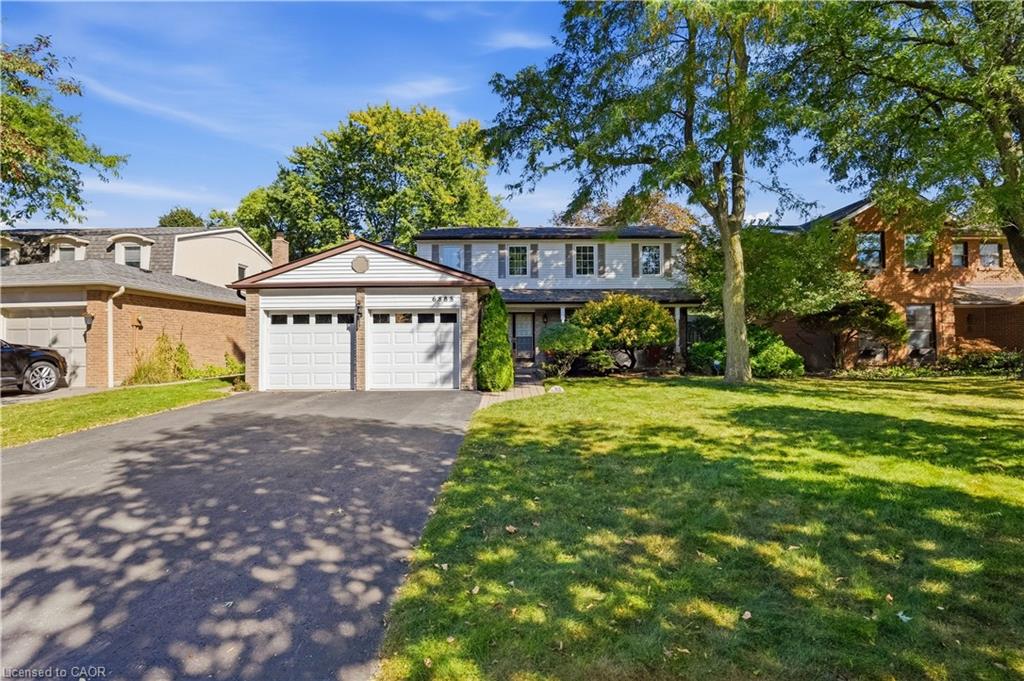 6888 Barrisdale Drive Property Photo 2