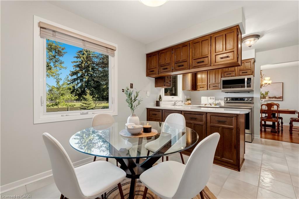 6888 Barrisdale Drive Property Photo 18