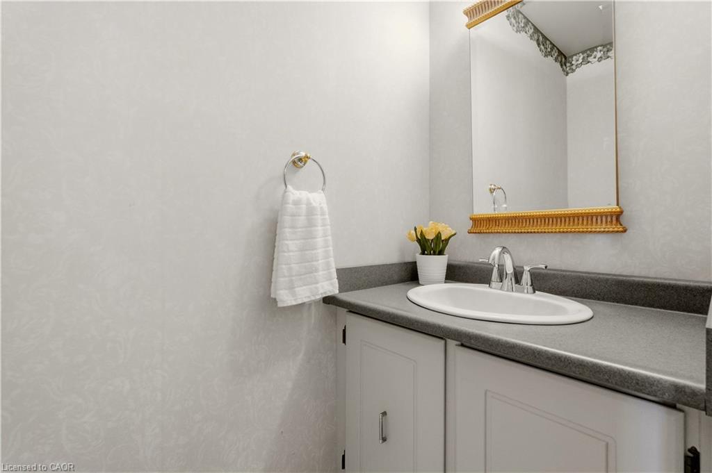 6888 Barrisdale Drive Property Photo 24
