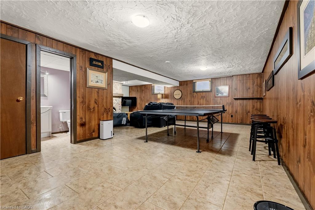 6888 Barrisdale Drive Property Photo 33