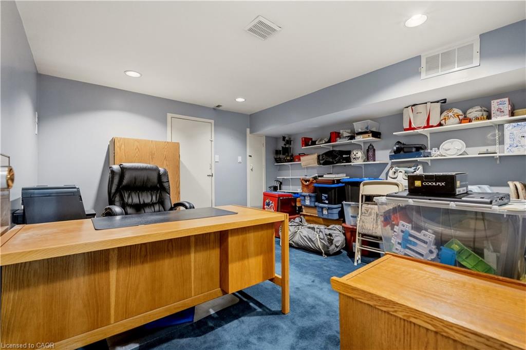 6888 Barrisdale Drive Property Photo 38