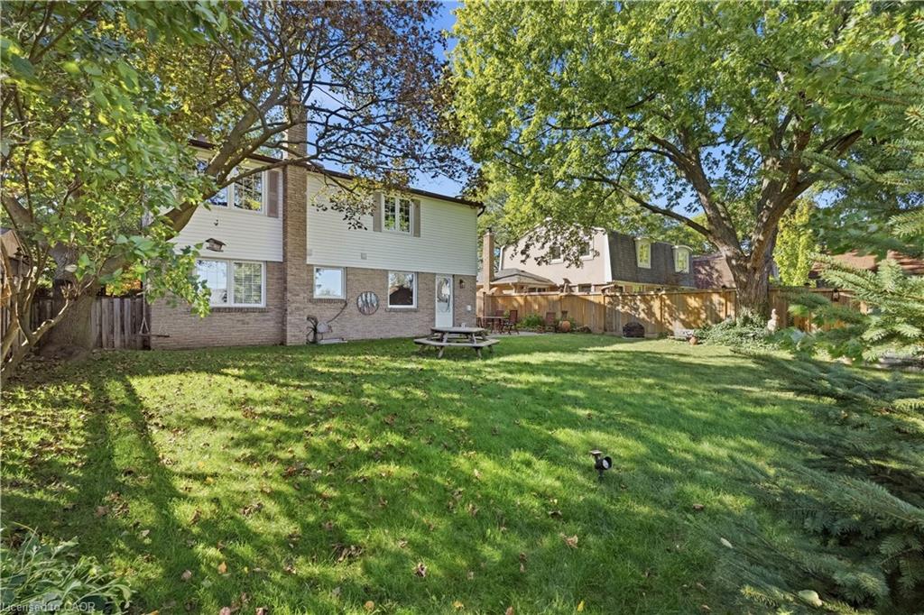 6888 Barrisdale Drive Property Photo 44