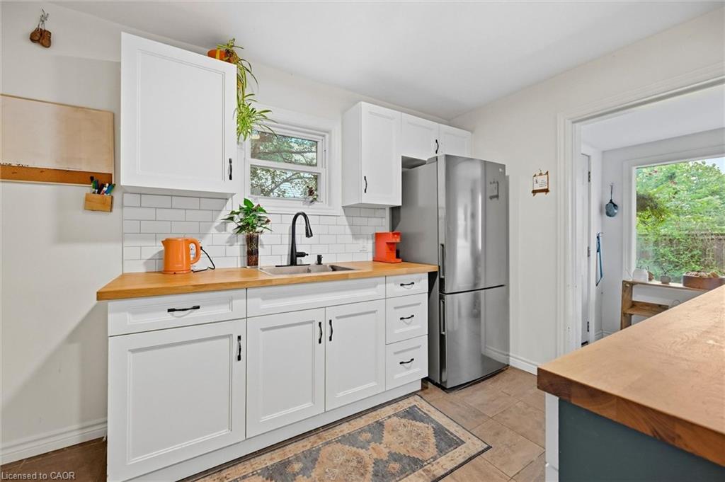 174 Beech Street Property Photo 12