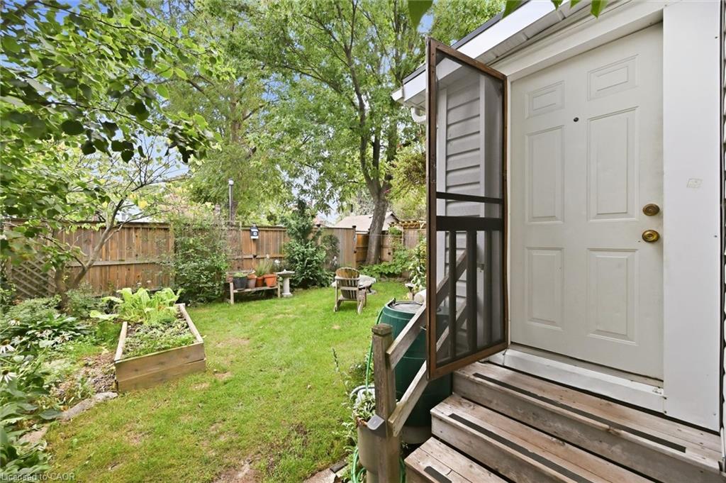 174 Beech Street Property Photo 27