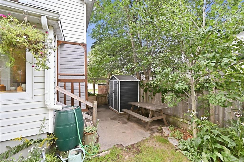 174 Beech Street Property Photo 28
