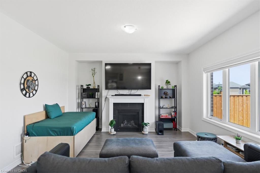 15 Moriarity Drive Property Photo 17