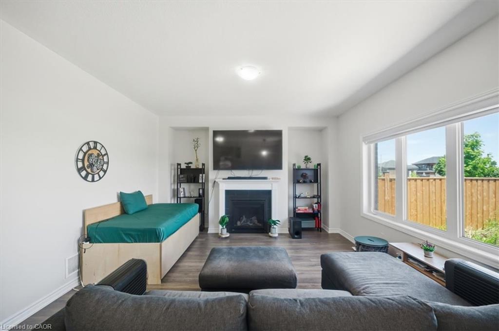 15 Moriarity Drive Property Photo 19
