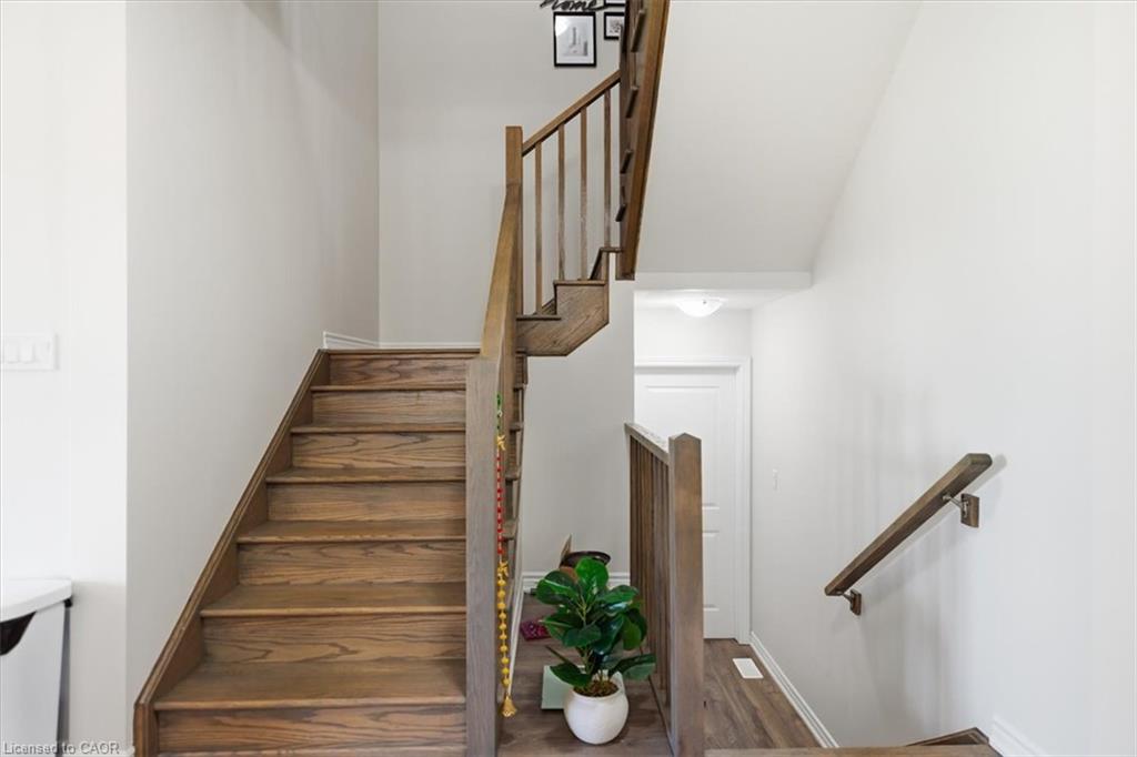 15 Moriarity Drive Property Photo 27