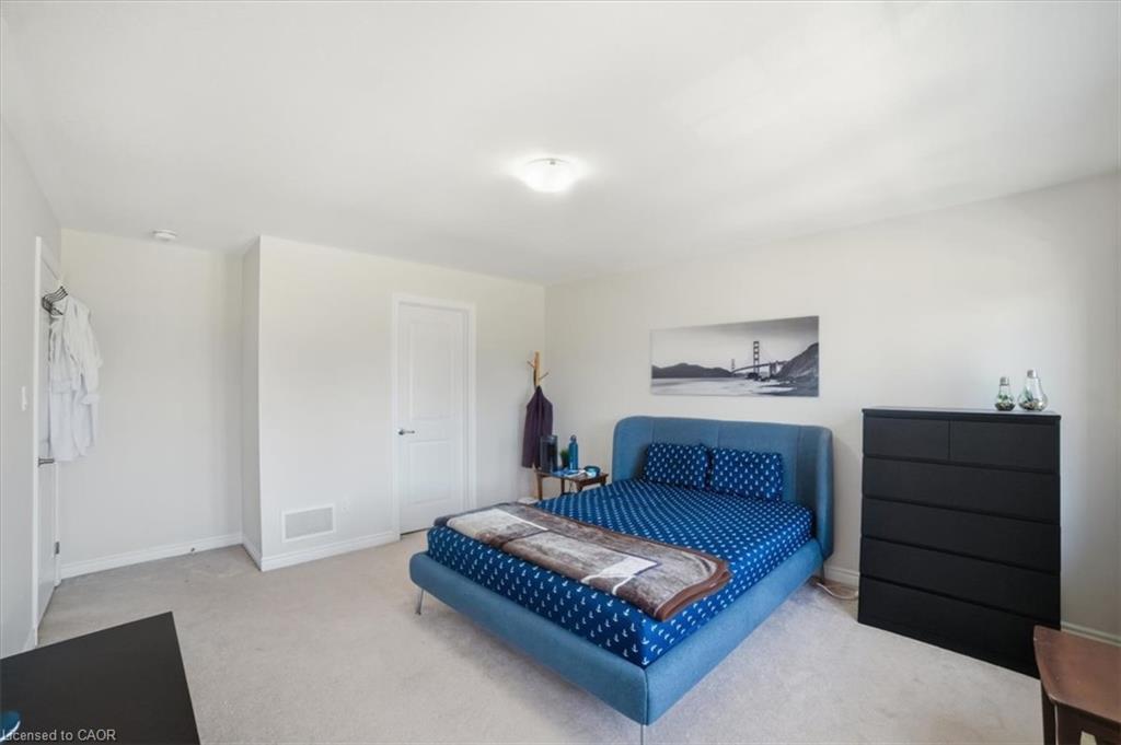15 Moriarity Drive Property Photo 33