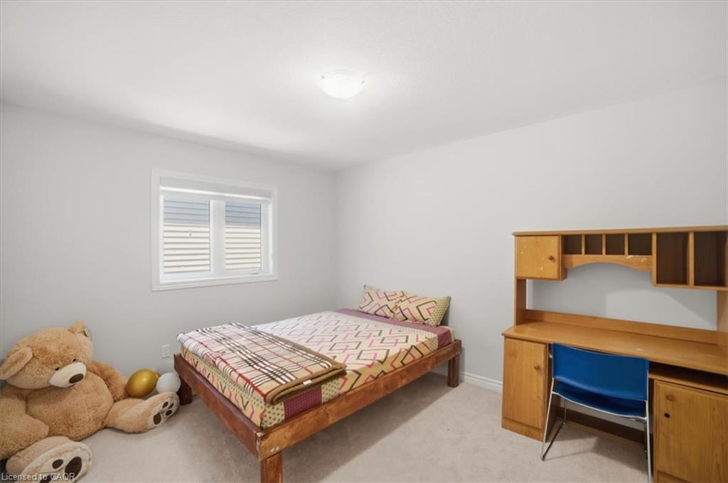 15 Moriarity Drive Property Photo 38