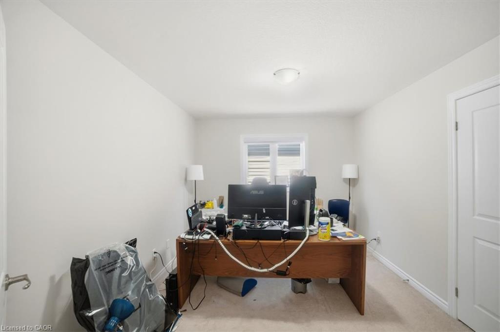 15 Moriarity Drive Property Photo 40