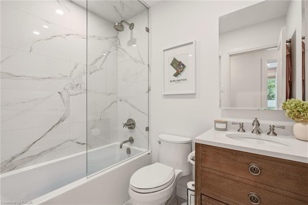 3368 Guildwood Drive Property Photo 36
