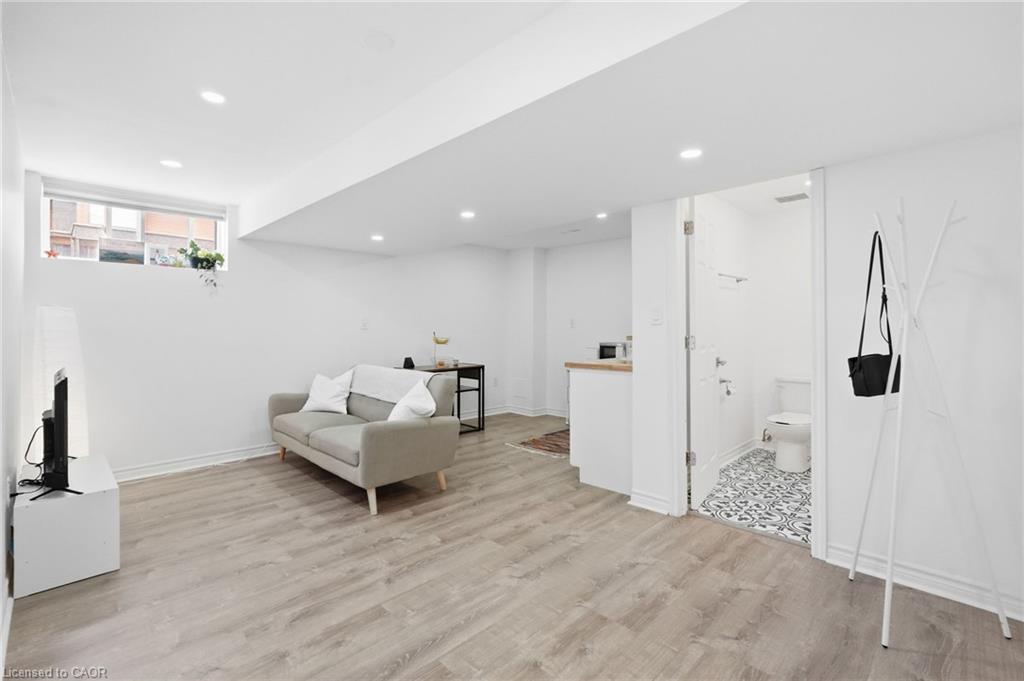 1 Burley Lane Property Photo 32