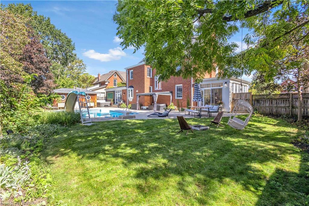 11 Hawarden Avenue Property Photo 37