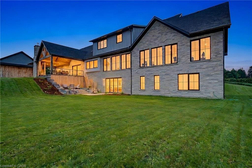 742 Country Squire Road Property Photo 3